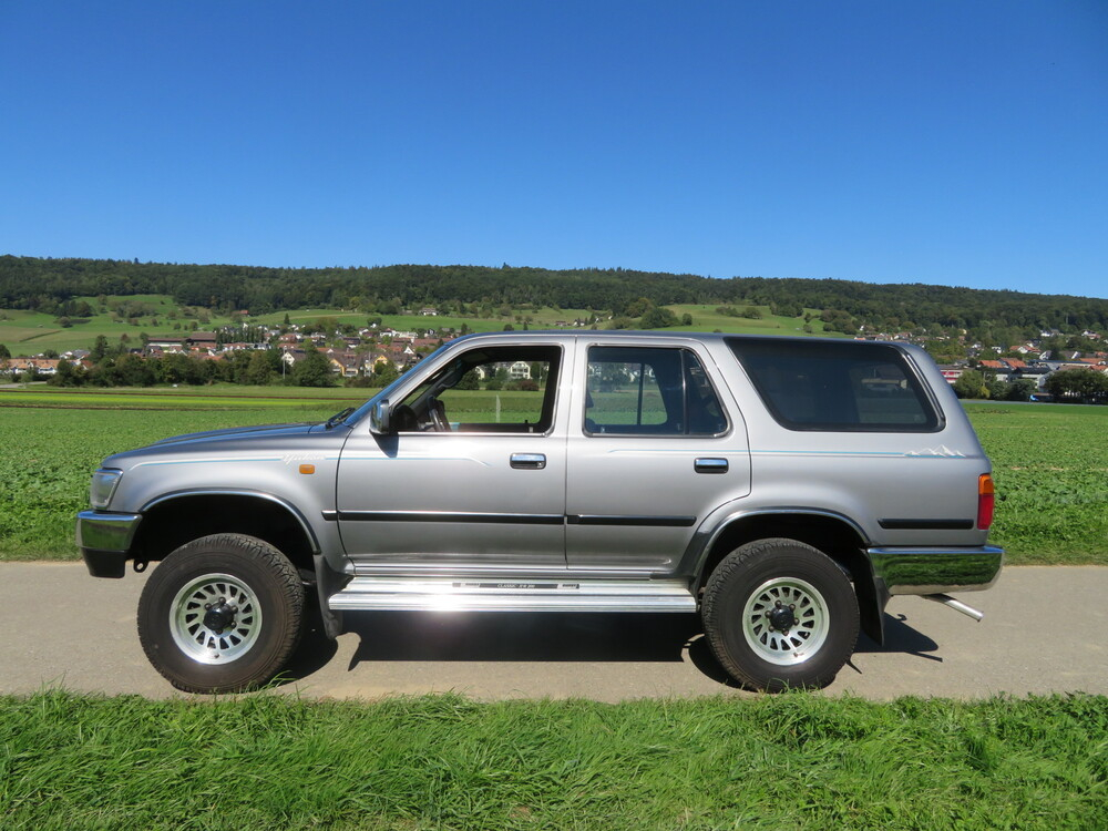 Toyota 4-Runner 3.0 Yukon SUV