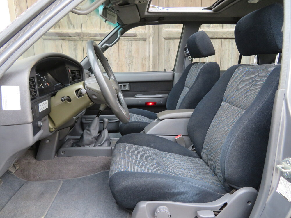 Toyota 4-Runner 3.0 Yukon SUV